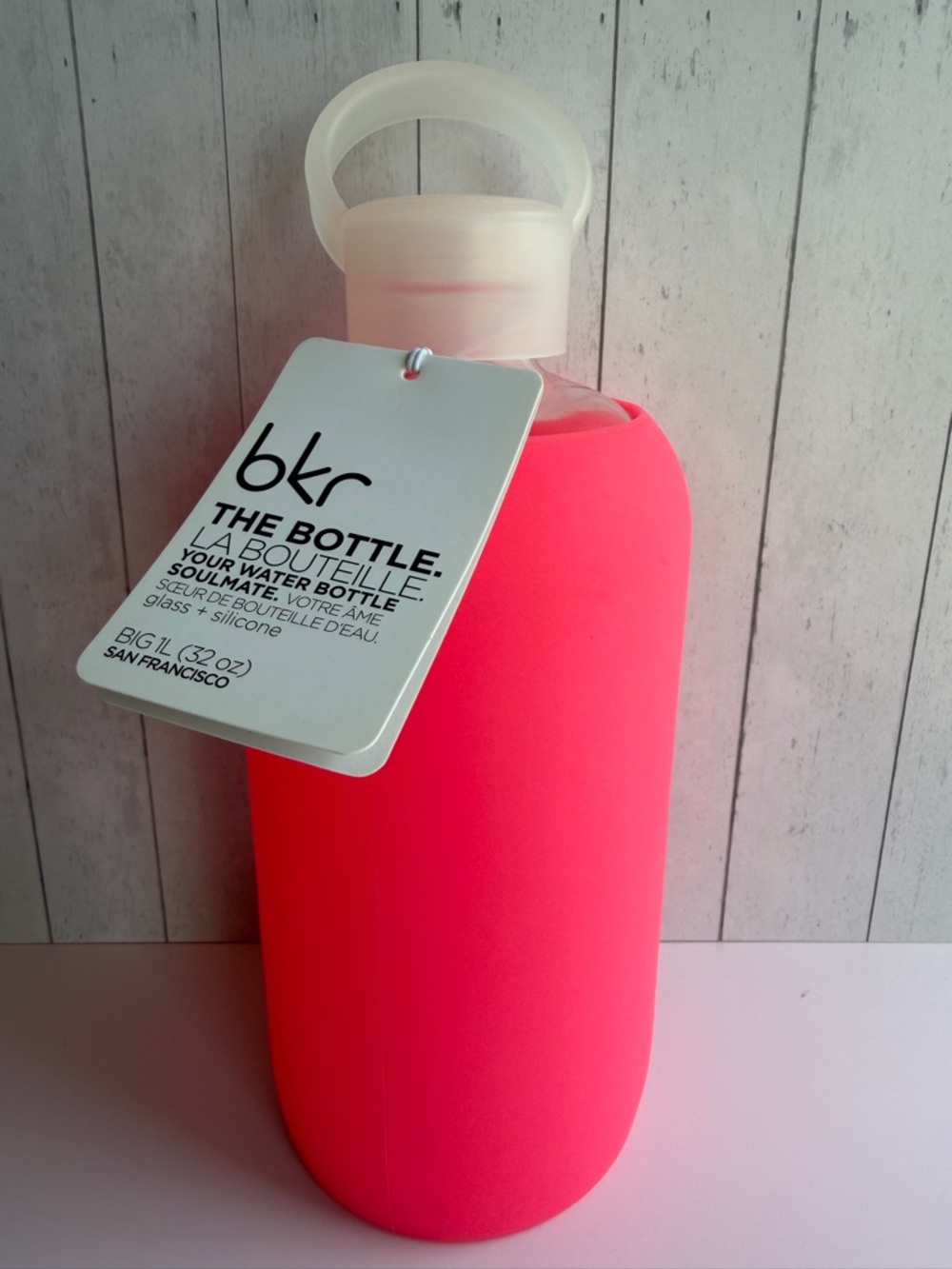BKR Debbie 1L 32oz Pink Glass Water Bottle NWT